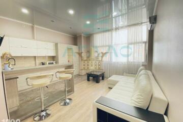 2-к квартира, 54 м², 2/10 эт.