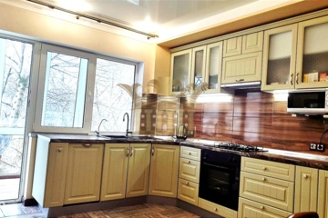 2-к квартира, 48,8 м², 2/4 эт.