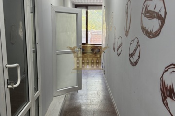 Офис, 90 м², 1/2 эт.