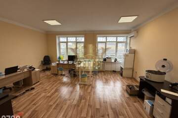 Офис, 39 м², 1/4 эт.