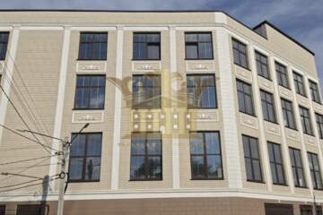 Отдельно стоящее здание, 1100 м²