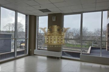 Офис, 35,7 м², 2/4 эт.