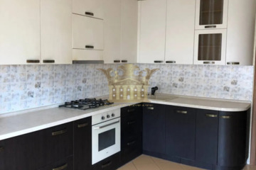 2-к квартира, 76 м², 8/12 эт.